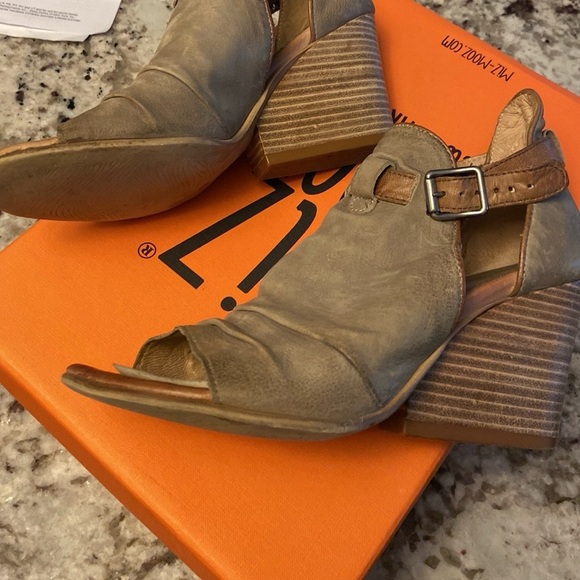 Miz Mooz Khaki & Tan Leather Kismet - Eu Sz 38. Comfortable & go w everything! - Picture 5 of 11